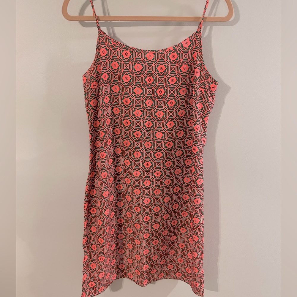 One Clothing Women's Medium loose fit dress NWT